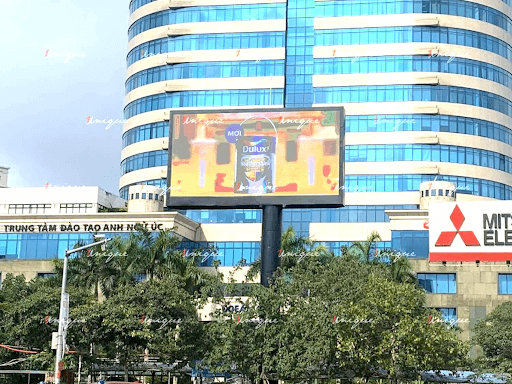 Billboard quảng cáo
