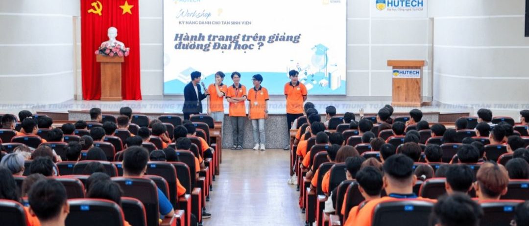 10 Năm 2025 đánh dấu sự chuyển mình mạnh mẽ trong xu hướng màn hình LED hội nghị.