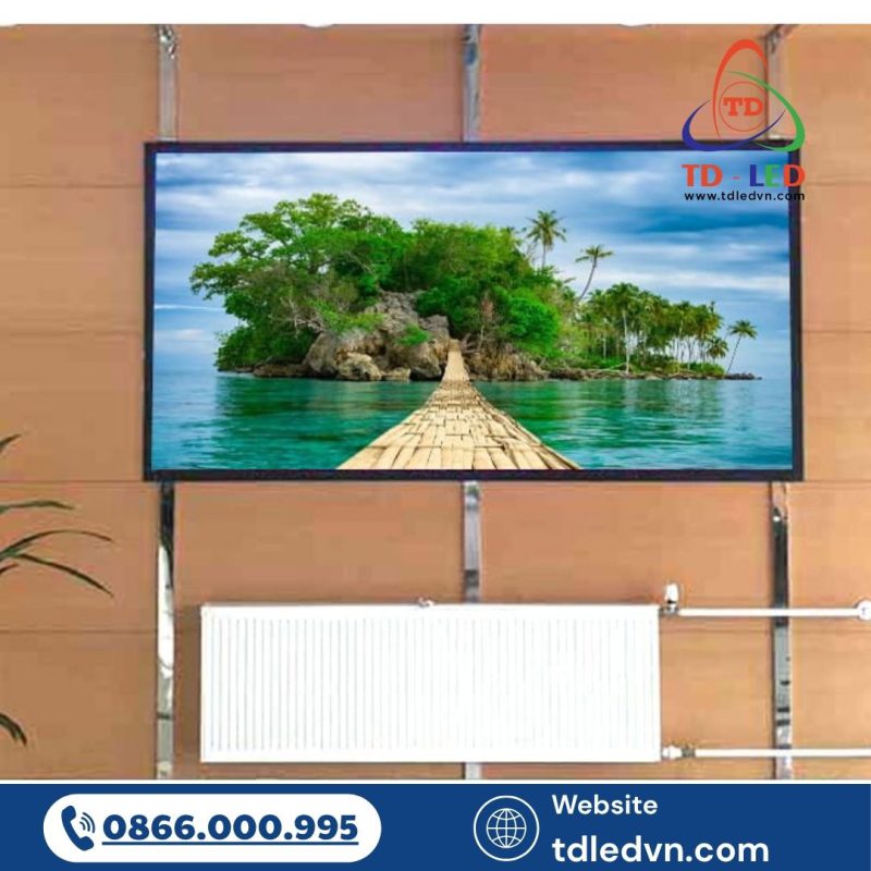 Việc lắp đặt màn hình LED trong nhà không chỉ đơn giản là dựng khung và gắn module mà cần tuân thủ đầy đủ các tiêu chuẩn kỹ thuật nghiêm ngặt để đảm bảo an toàn, hiệu quả và độ bền lâu dài.