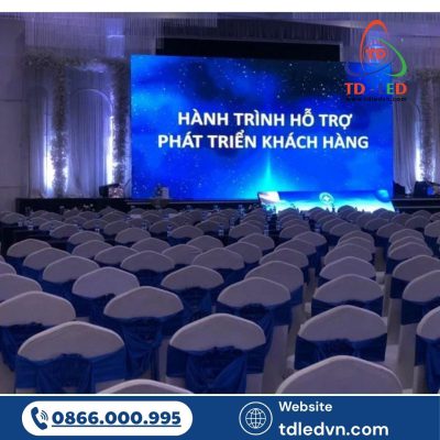 Thiết kế nội thất với màn hình LED nhà hàng không chỉ là giải pháp công nghệ, mà còn là cách nâng cao giá trị trải nghiệm khách hàng