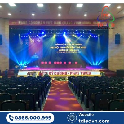 Việc thi công màn hình LED hội trường toàn quốc là giải pháp đầu tư thông minh và lâu dài cho các đơn vị tổ chức sự kiện, cơ quan nhà nước, trường học, doanh nghiệp