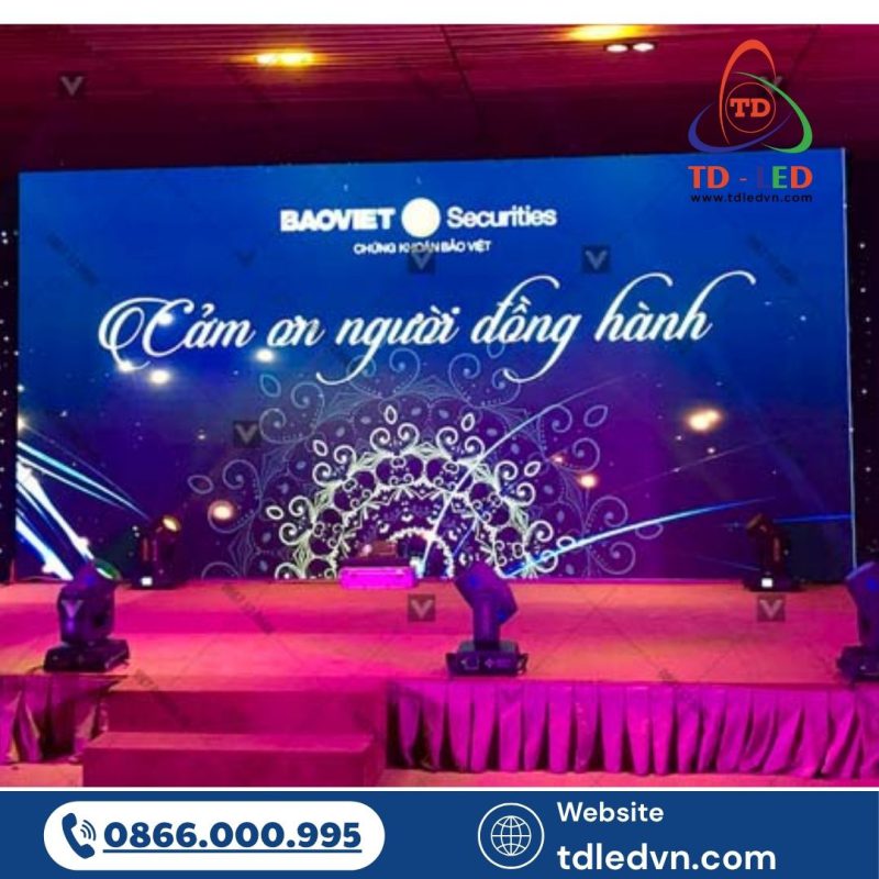 Màn hình LED sân khấu chính là chìa khóa nâng tầm một liveshow ca nhạc từ bình thường thành ấn tượng.