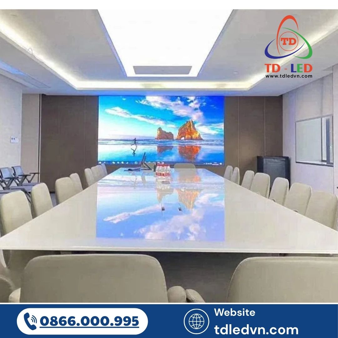 Việc tối ưu ánh sáng màn hình LED phòng họp là điều cực kỳ cần thiết, không chỉ giúp nội dung hiển thị rõ ràng, chuyên nghiệp hơn mà còn bảo vệ sức khỏe thị giác cho người tham gia